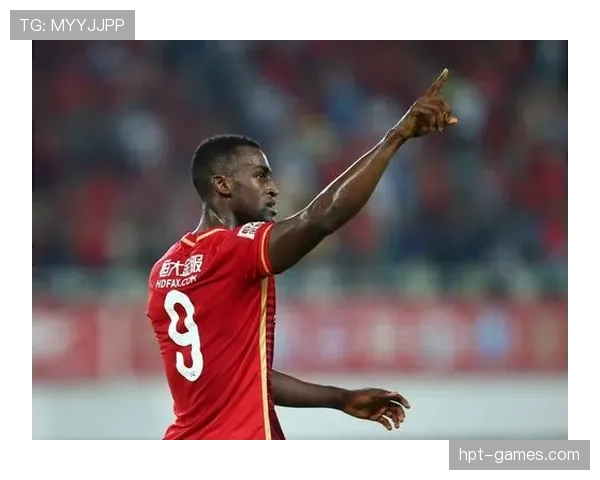 南美足球锋线新星崛起，年轻前锋表现稳健助力球队革新