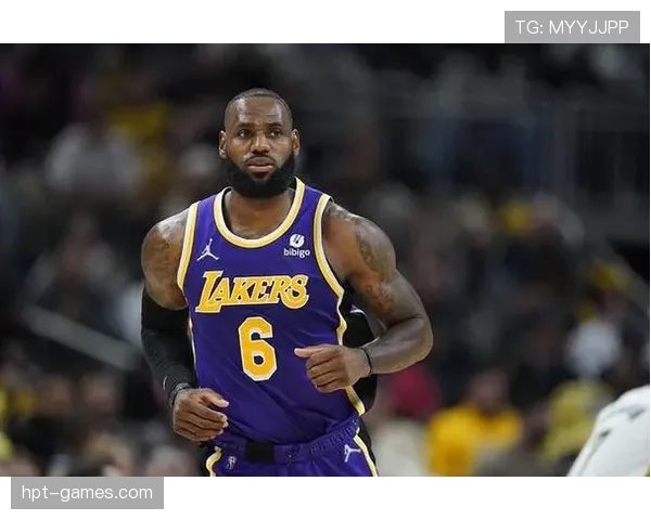 卡马文加对抗能力持续提升，防守表现稳健