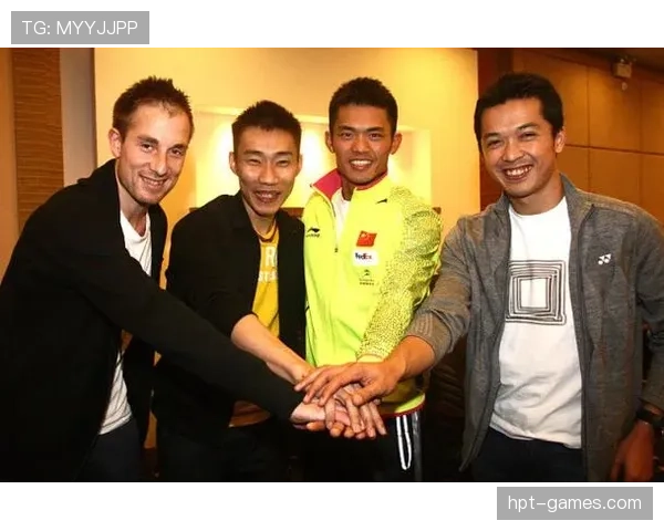 陶菲克居家照把我绕懵：领奖台冷酷，客厅像奢侈品展